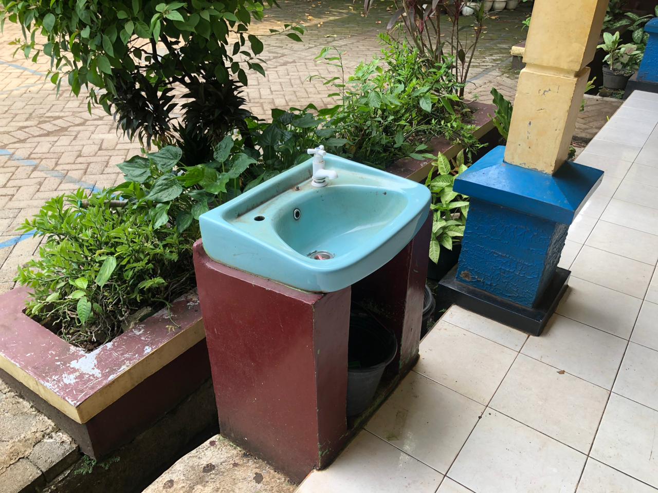 Cuci Tangan Setiap Kelas